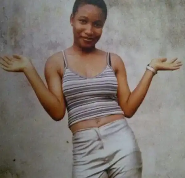 GUESS WHO!!! Who Is The Young Pretty Female Celebrity In This Photo? #WLThrowbackThursday